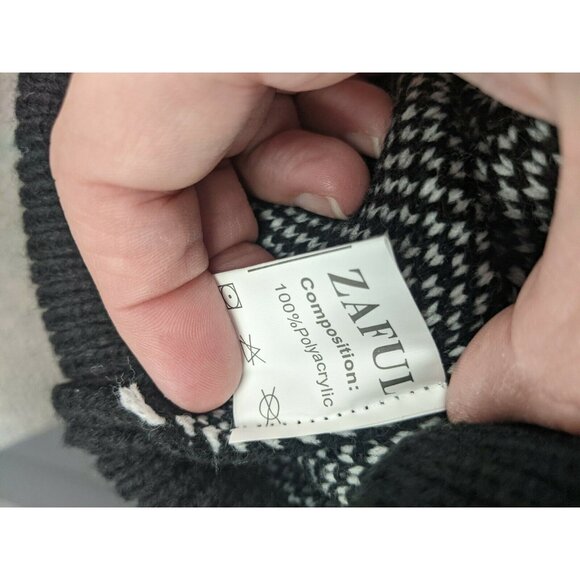 Zaful Fringed Edge Cropped Sweater Black White Stars One Size Fits Most - Picture 3 of 4